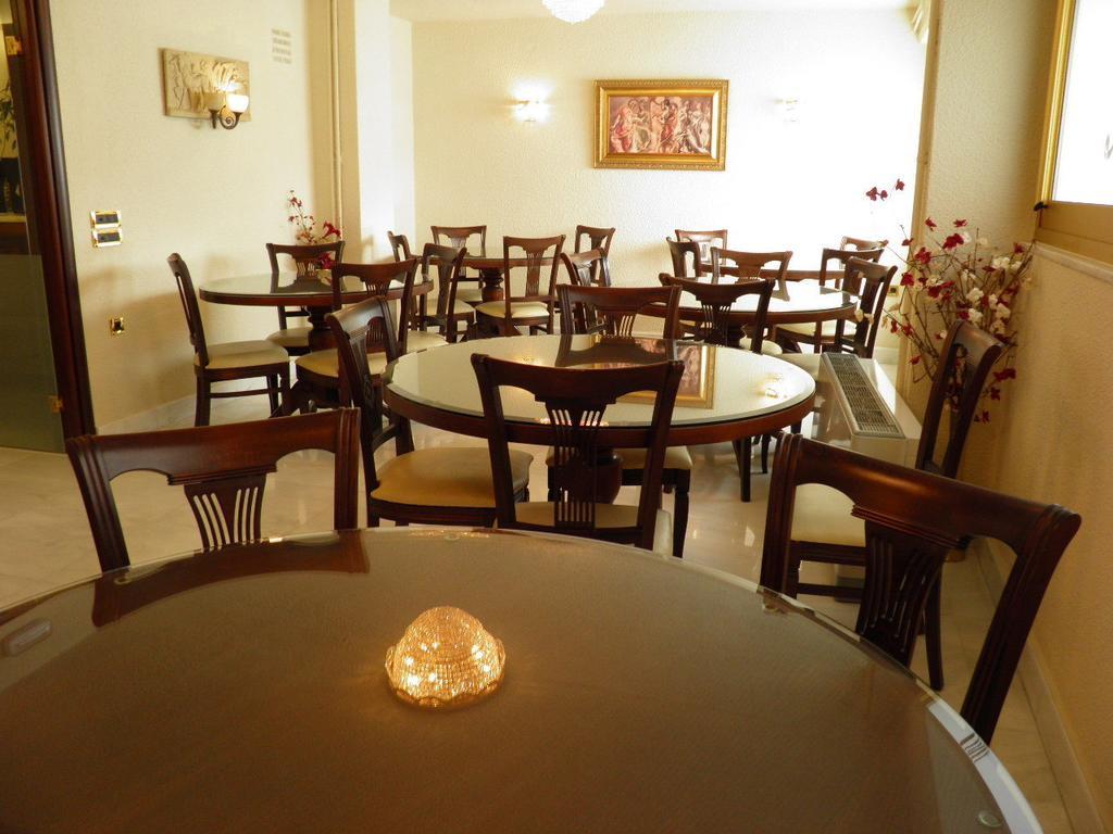 Hotel Meletiou Thebes Exterior foto